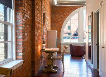 Lofts On Pearl Trademark Collection By Wyndham Hotel